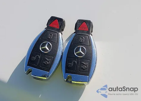 2010 Mercedes-Benz C 300 Luxury/Sport from USA, damaged, VIN WDDGF5EB8AR120555